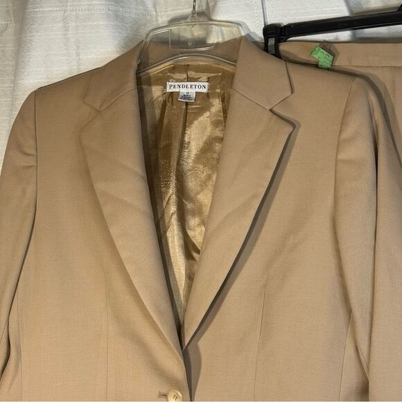 Pendleton vintage virgin wool Classic Tan lined pant suit size 10 notch collar - Picture 3 of 10